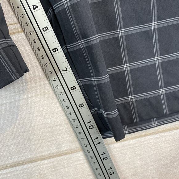 Nike Golf Dri-Fit Stretch Chino Golf Shorts Men's 32 Black Big Check Stripe - Picture 6 of 12